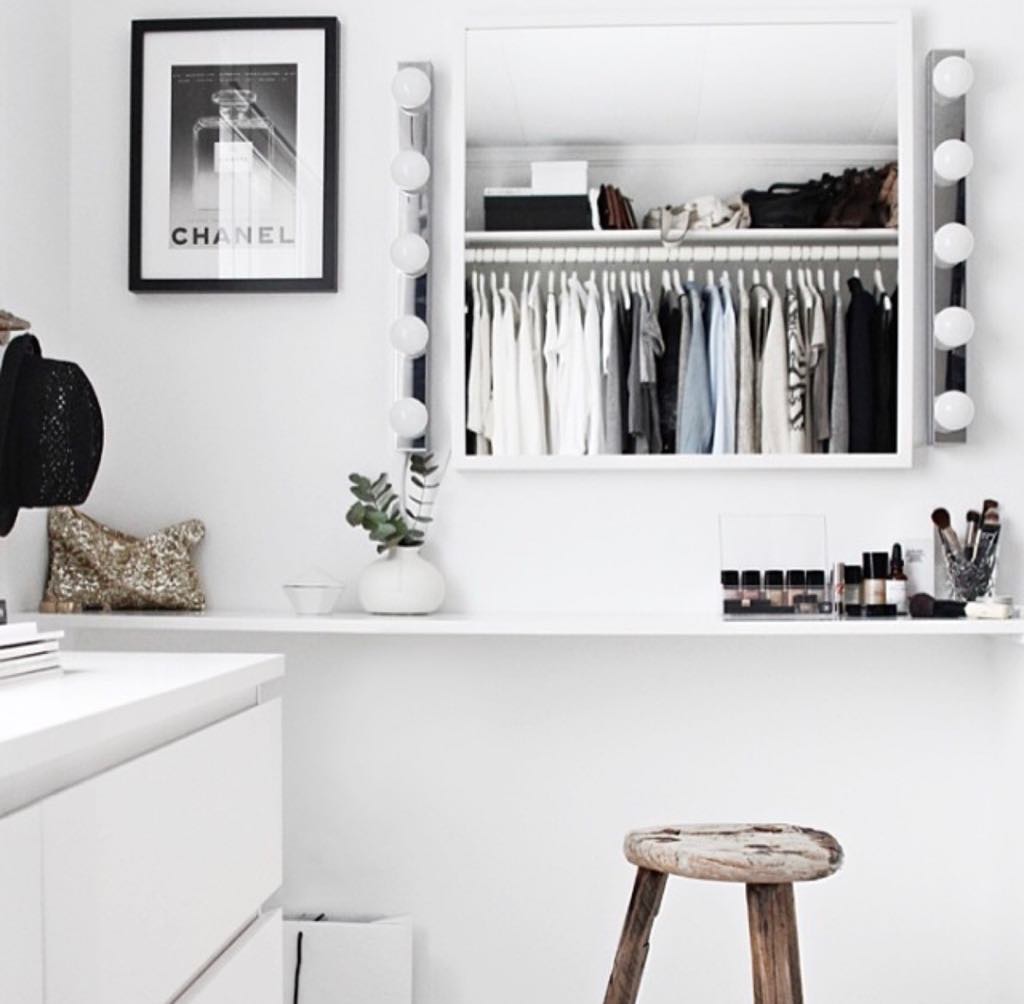 Công ty thiết kế & thi công NHÀ Ở có giải pháp trọn vẹn: nhỏ nhưng đủ, đẹp nhưng tiện, đơn giản nhưng thông minh.